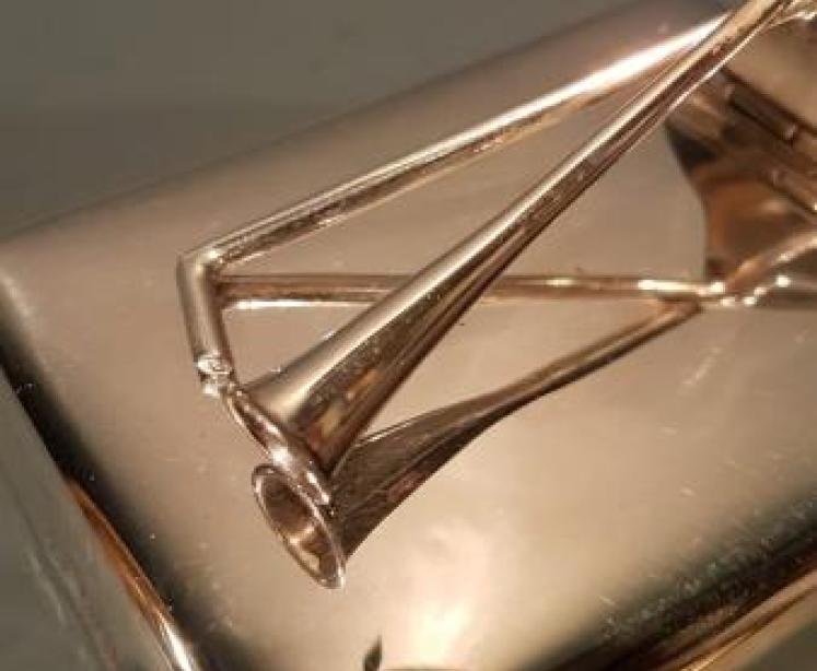 Silver Desk Top Paperclip - Image 6