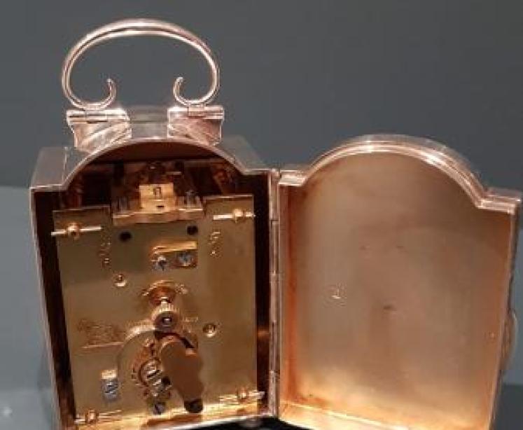 Small Edwardian Walker & Hall Silver Carriage Clock - Image 4