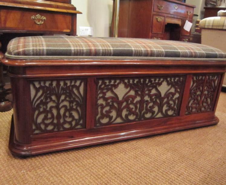 Stunning Early Victorian Rosewood Ottoman - Image 3