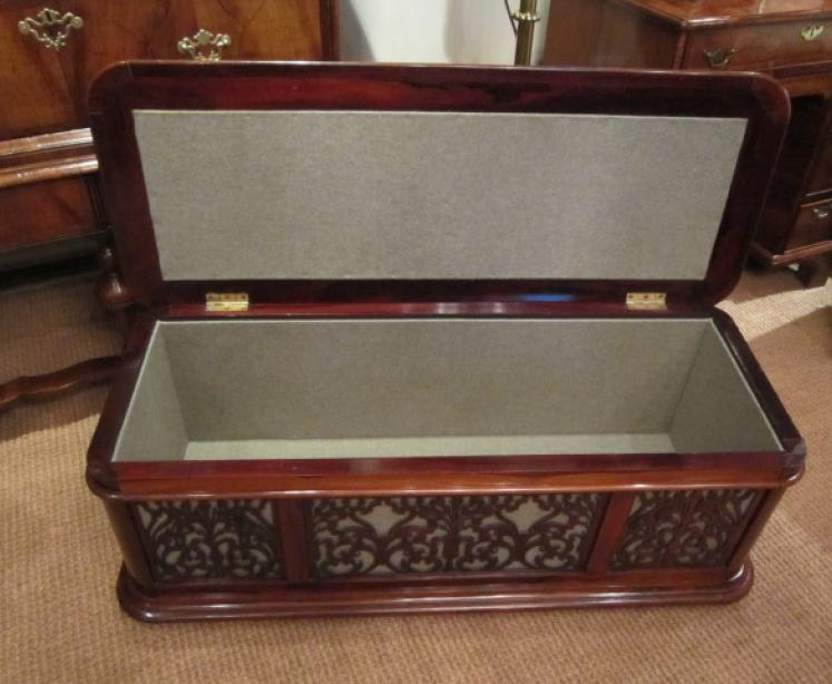 Stunning Early Victorian Rosewood Ottoman - Image 4