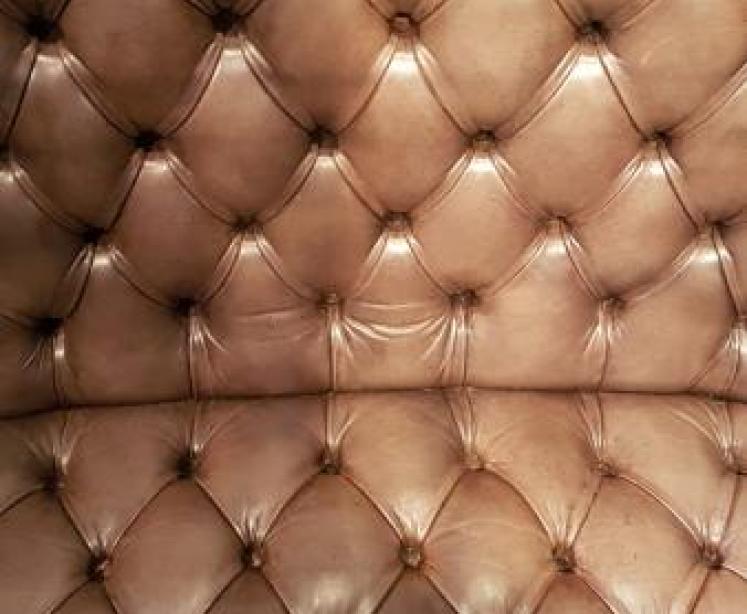 Antique Barrel Back Two Seater Hide Sofa - Image 5