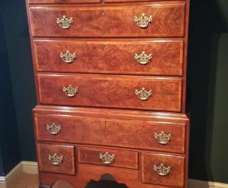 Fine George II Walnut Chest on Stand - Image 2