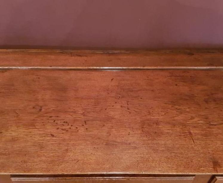 Small George II Period Oak Open Pot Board Dresser - Image 6