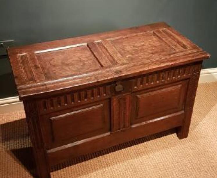 Small Period Oak Two Panel Coffer  - Image 2