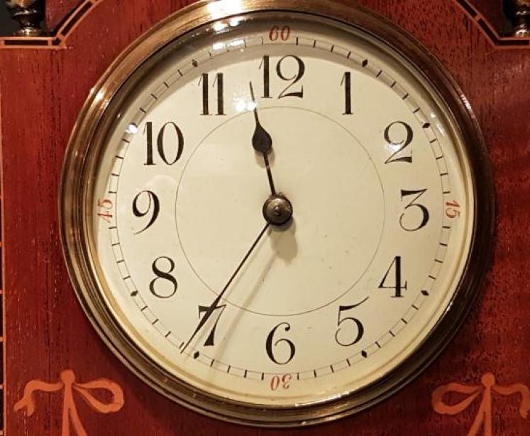 Fine Quality Edwardian Inlaid Mahogany Mantel Clock - Image 6