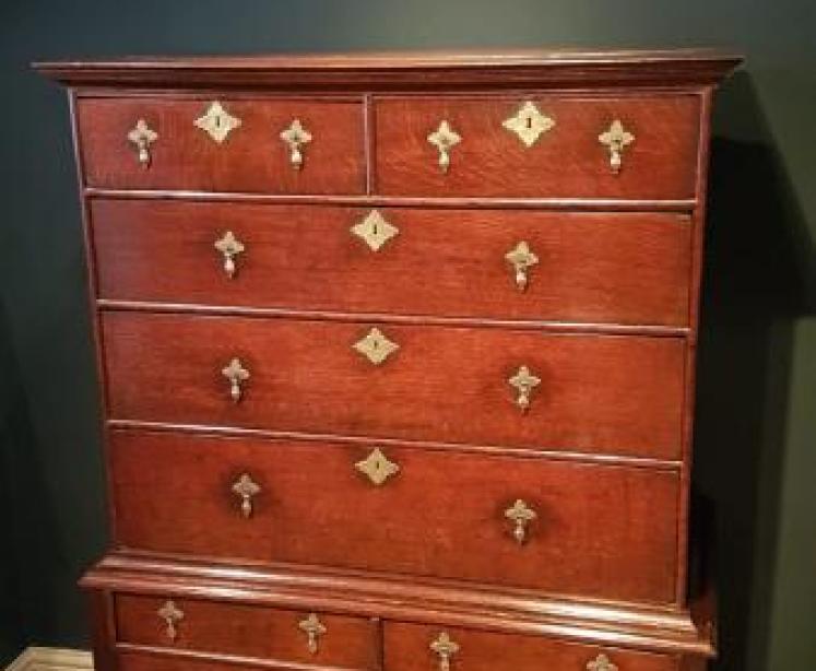 Outstanding Original George I Oak Chest on Stand - Image 2