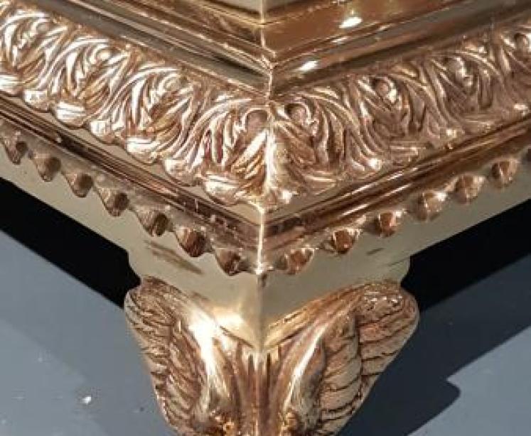 Impressive Late Victorian Cast Brass Table Lamp - Image 6