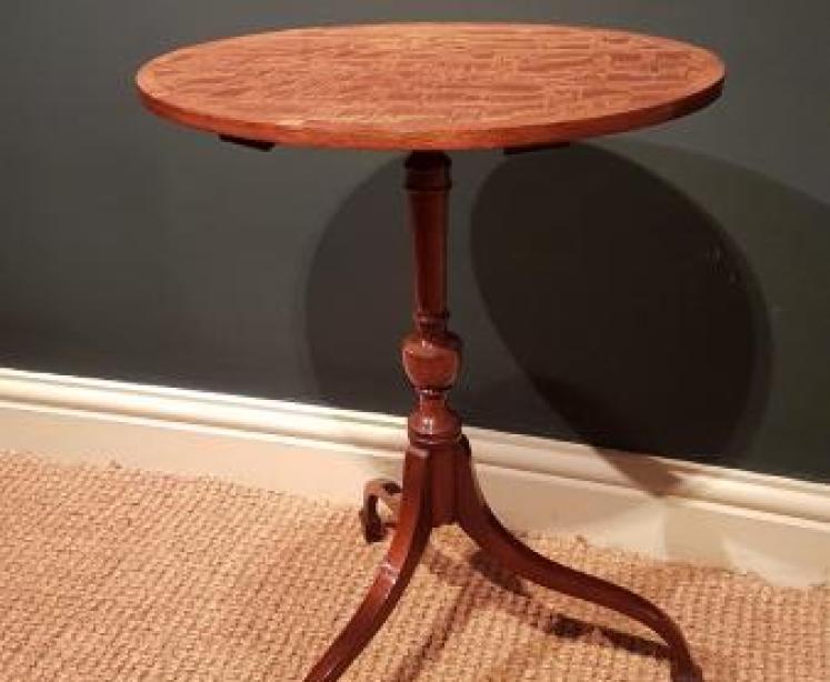 Fine Quality Victorian Mahogany Wine Table - Image 1