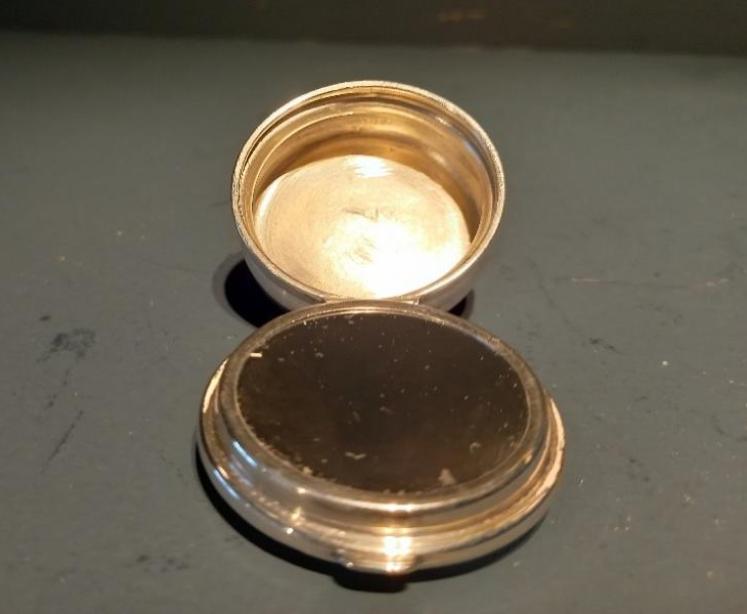 Immaculate George V Period Silver & Blue Enamel Trinket - Image 3