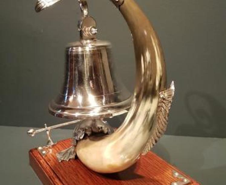 Superb Victorian Silver Plated and Horn Dinner Bell - Image 6