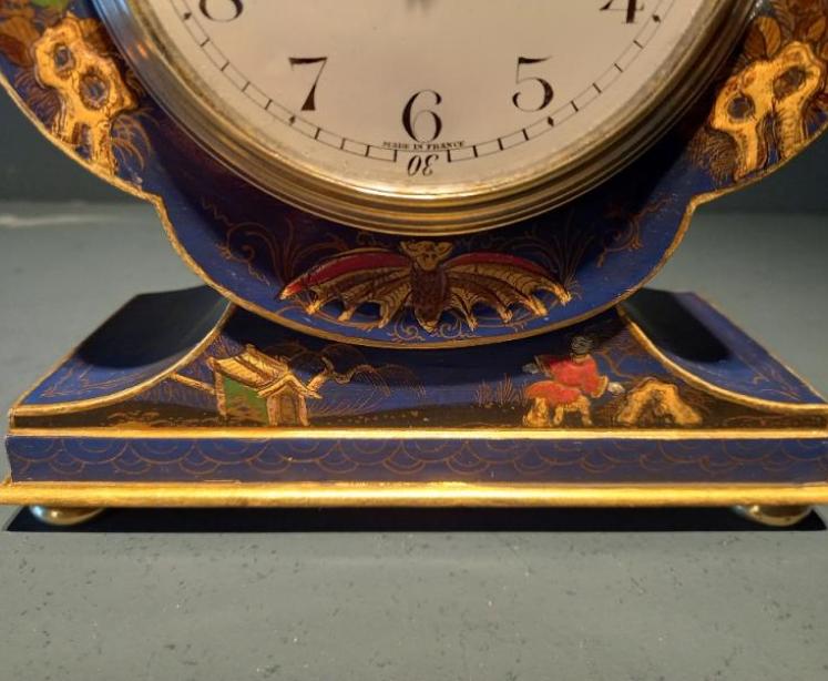 Antique Chinoiserie Petal Shaped Mantel Clock - Image 4