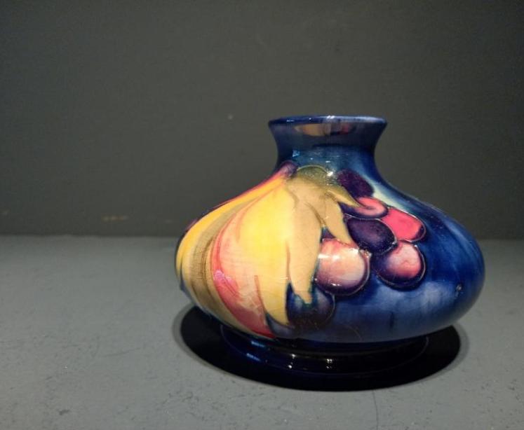 Moorcroft Leaf & Berries Vase - Image 7