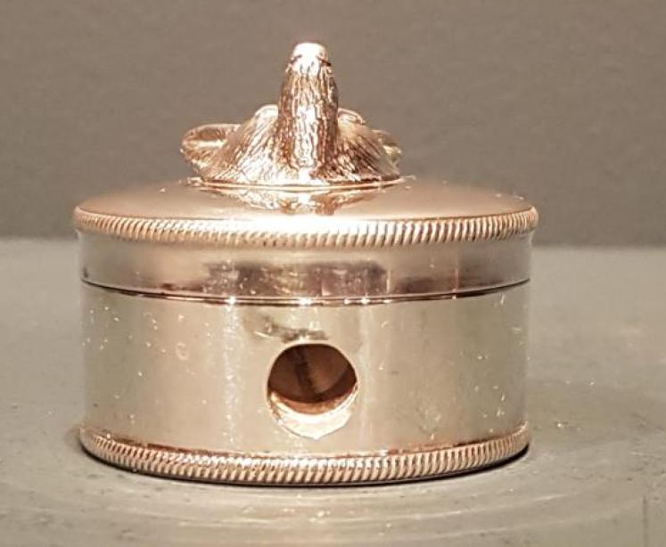 George V Silver Fox Head Pencil Sharpener - Image 4