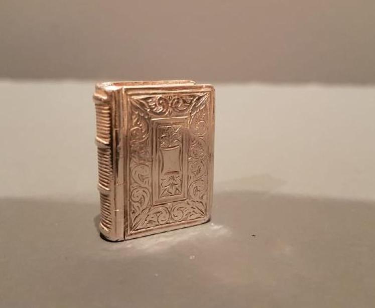 William IV Silver Book Vinaigrette - Image 1