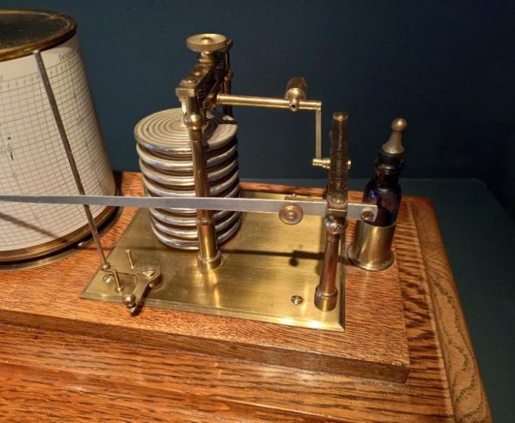 Antique Solid Oak & Bevelled Glass Barograph by James Lucking - Image 4