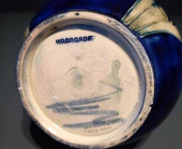 Moorcroft Slipper Orchid Scent Bottle & Stopper - Image 5