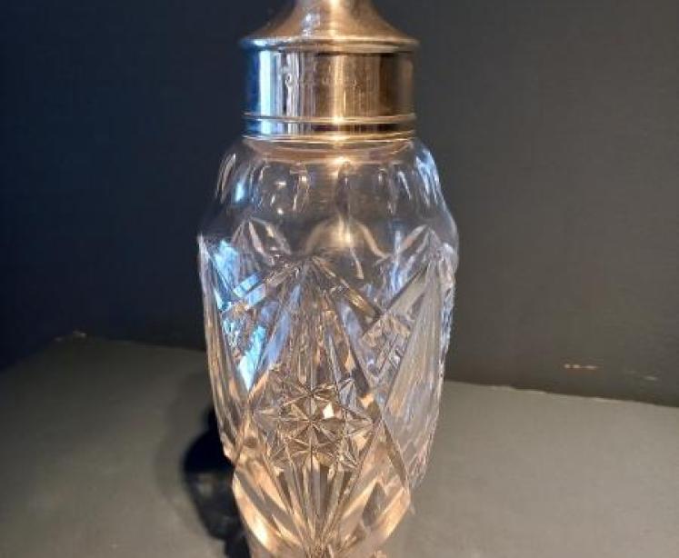 George V Period Silver Cocktail Shaker - Image 1