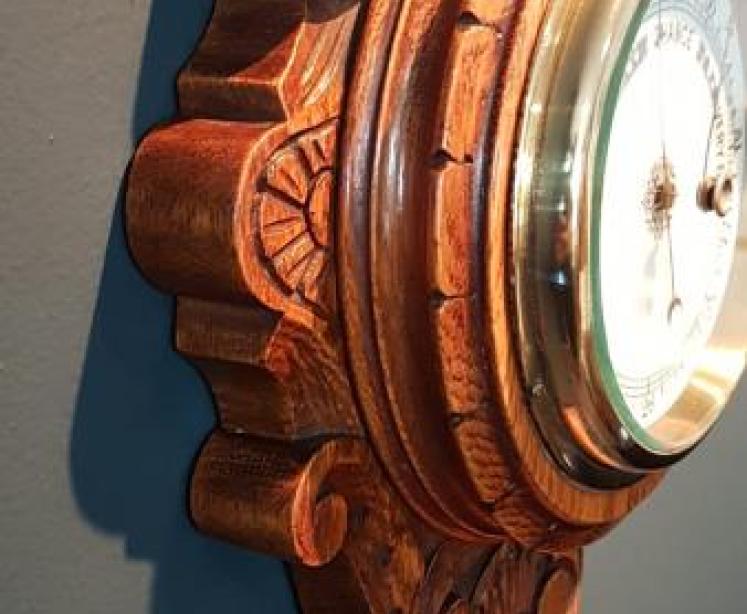 Superb Small Antique Polished Oak Banjo Barometer - Image 3