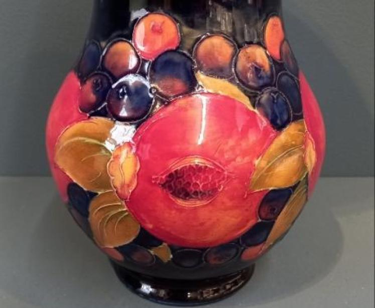 An Early Moorcroft 'Seeded Pomegranate' Vase - Image 2