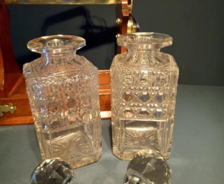 Antique Polished Oak Two Bottle Tantalus - Image 3