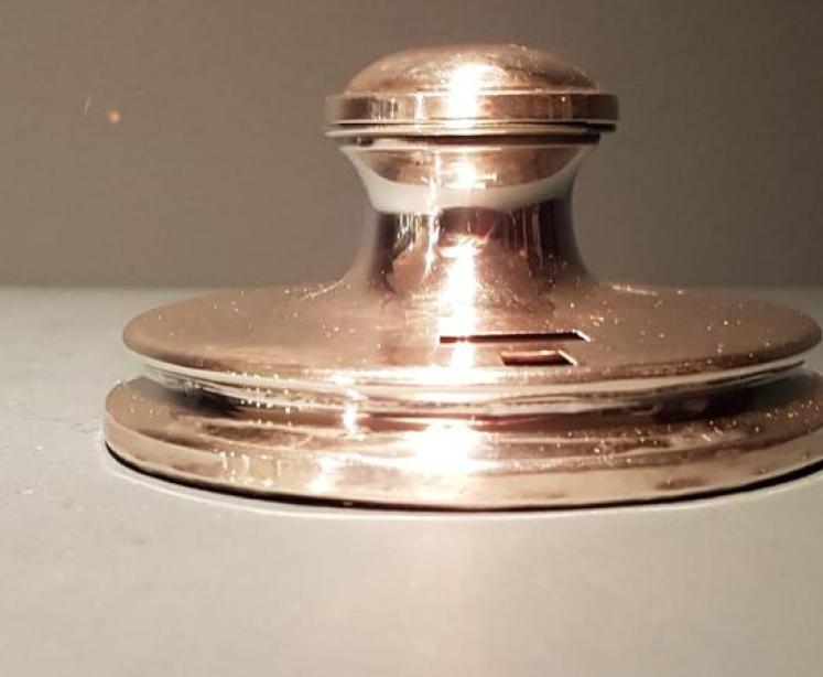 Rare Exeter Silver Ink Well and Perpetual Calendar - Image 4