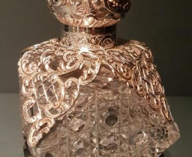 Unusual Fine Quality Edwardian Scent Bottle - Image 1