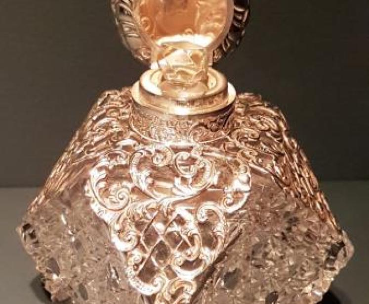 Unusual Fine Quality Edwardian Scent Bottle - Image 2