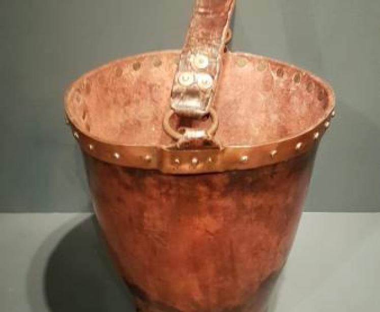 Early Victorian Leather Fire Bucket - Image 2