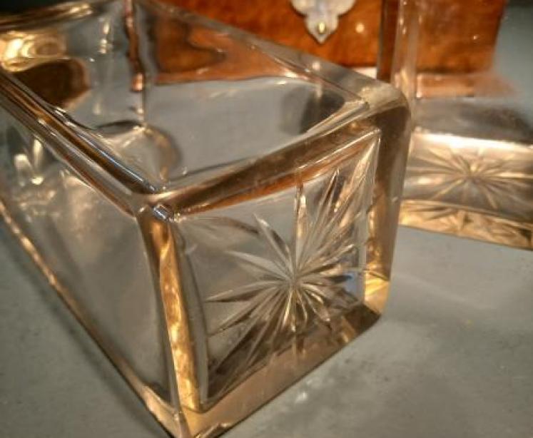 Antique Oak Cased Two Bottle Decanter Set - Image 5