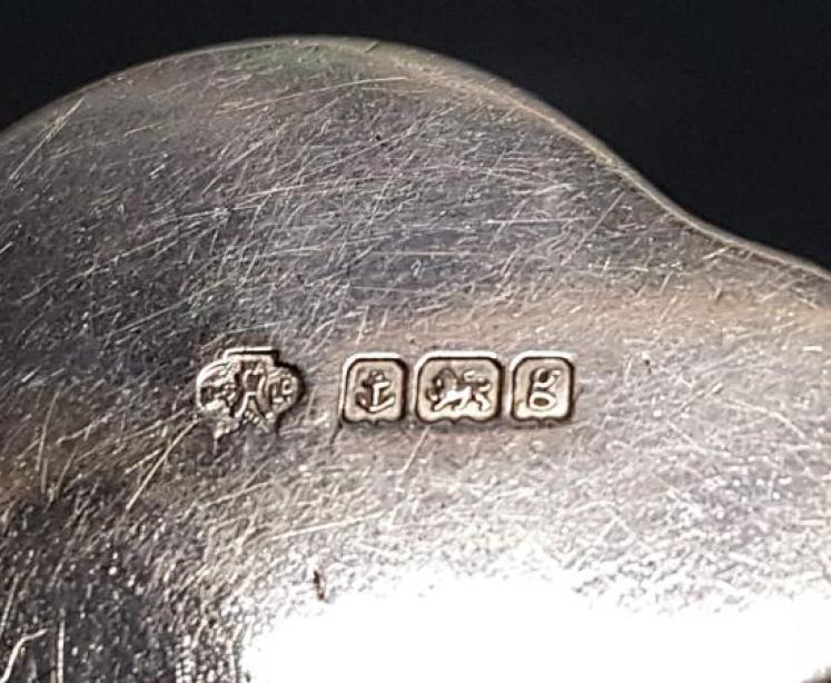 Art Nouveau Silver Pill Box - Image 5