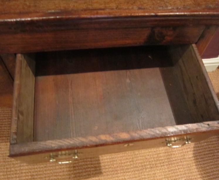 Small George III Oak Cabriole Leg Dresser - Image 5