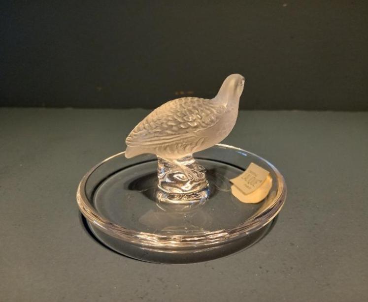 Lalique Opalescent Bird Ring Dish - Image 4