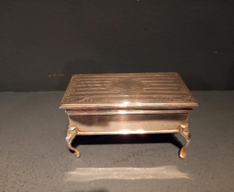 Fine George V Period Silver Jewellery Table Box - Image 4