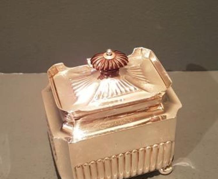 Fine Quality Victorian Silver Tea Caddy - Image 6