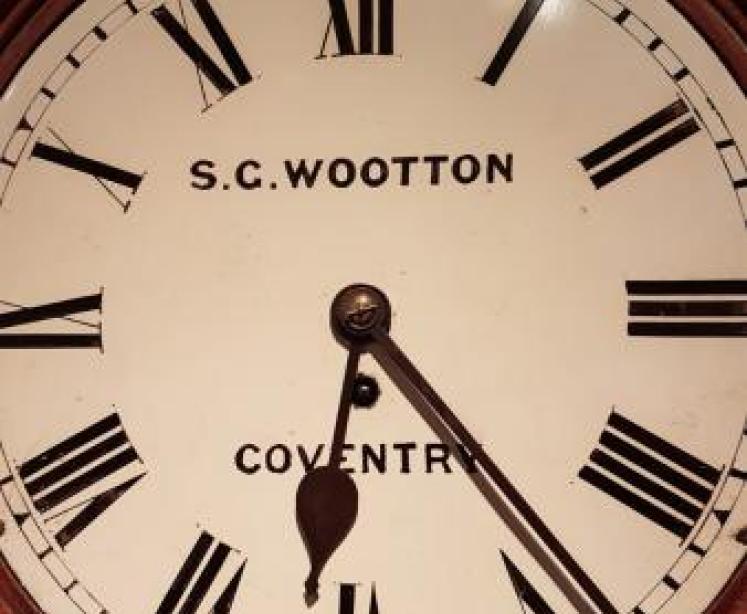 Late Victorian Walnut Cased Fusse Dial Clock - Image 3