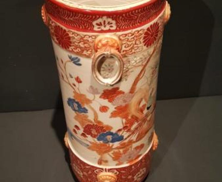 Fine Quality Oriental Vase - Image 3
