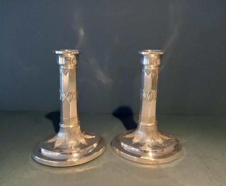 Superb Pair of Antique Silver Oval Base Candlesticks - Image 7
