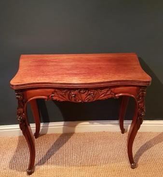 Fine Quality Victorian Mahogany Gaming Table