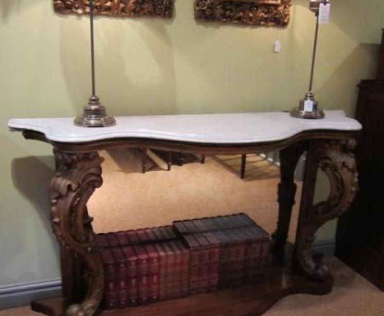 Superb Late Regency Rosewood Serpentine Console Table - Image 1