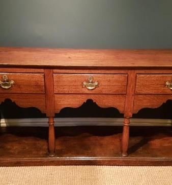 Georgian Oak Open Pot Board Dresser