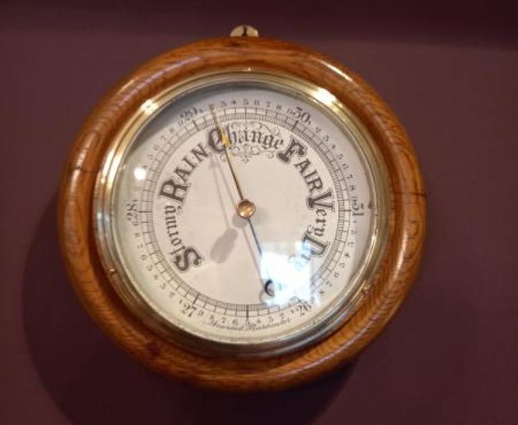 Superb Antique Polished Oak Ship's Barometer - Image 7