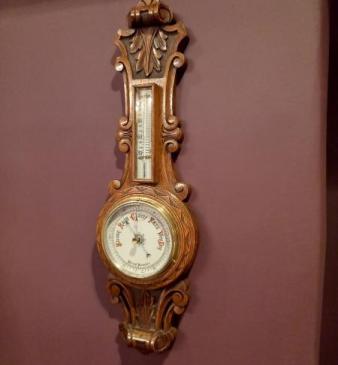 Small Victorian Foliage Carved Banjo Barometer