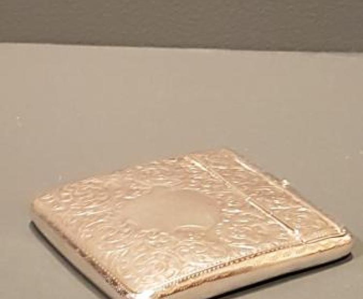 Unusual Edwardian Silver Card Case - Image 1