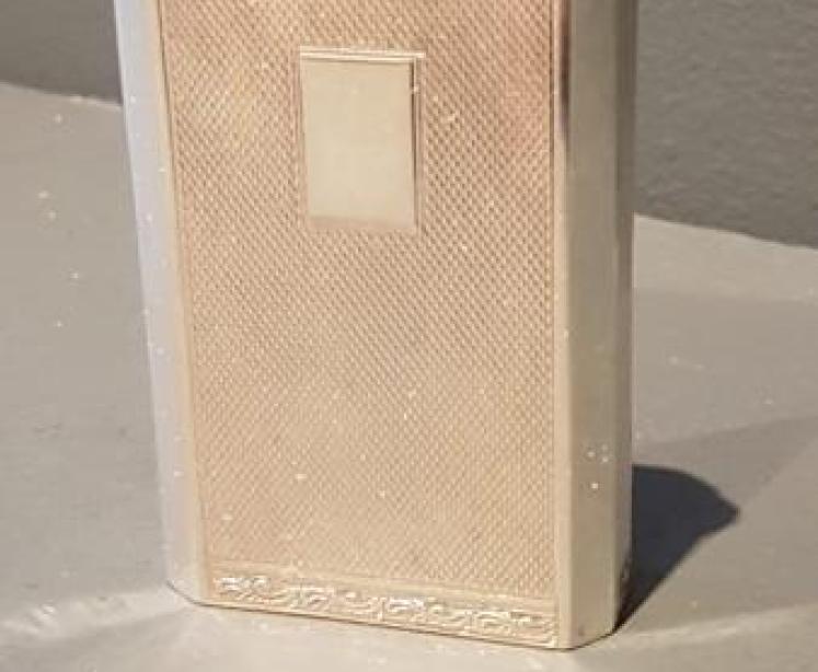 Superb Quality George V Table Vesta - Image 1