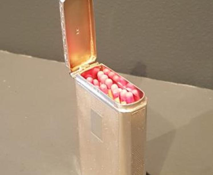 Superb Quality George V Table Vesta - Image 3