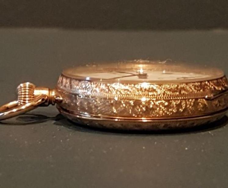 Fine Quality 14ct Gold Swiss Fob Watch - Image 3