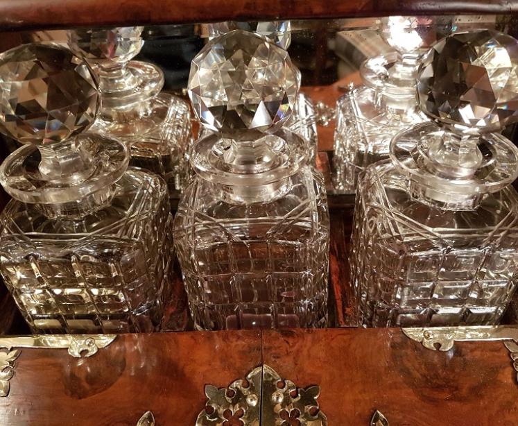 Superb Victorian Walnut Tantalus & Games Box - Image 5