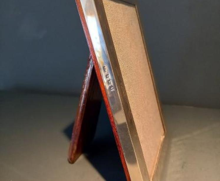 Edwardian Silver Engraved Photo Frame - Image 6