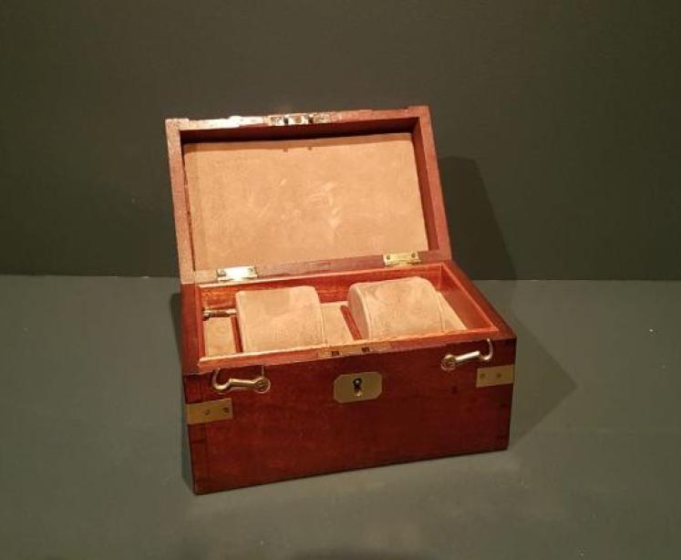 Victorian Mahogany Watch Box - Image 4