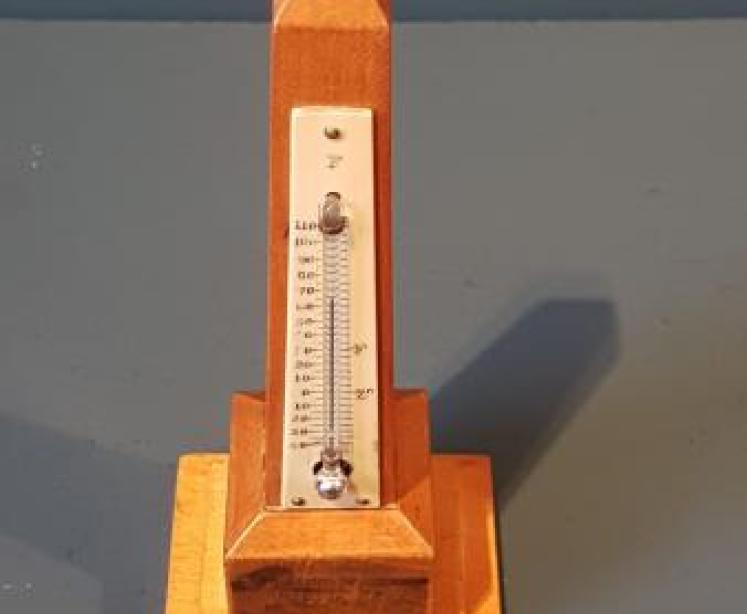Victorian Boxwood Mauchline Ware Obelisk Desktop Thermometer - Image 3